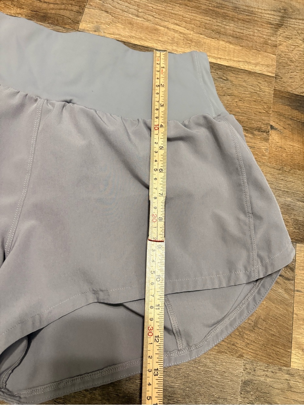 Gray Athletic Shorts Women’s Medium | High Rise Workout Shorts Flowy Activewear - Picture 7 of 8